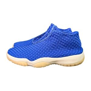 Air Jordan Future "Hyper Royal"